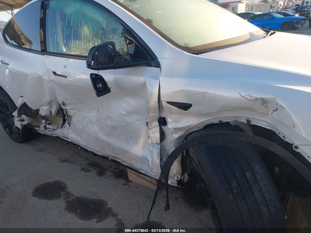 2022 TESLA MODEL Y 7SAYGDEE4NF538884 Photo 5