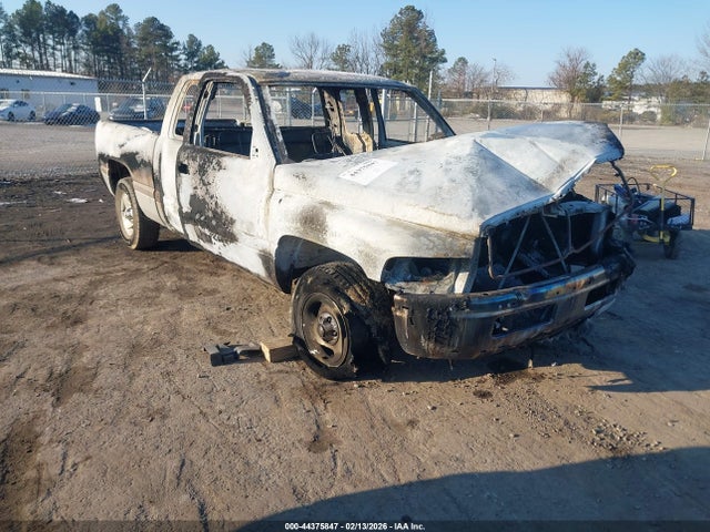 2000 DODGE RAM 1500 1B7HC13YXYJ133629