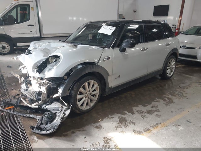 2019 MINI CLUBMAN WMWLU5C53K2G05076 Photo 1