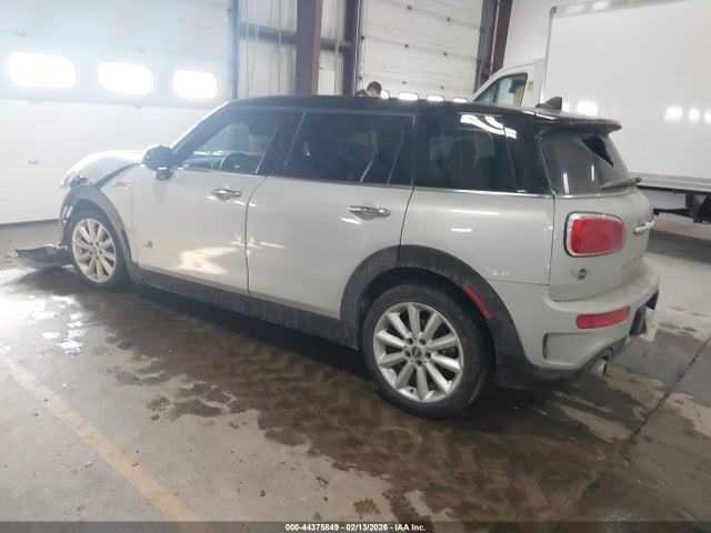 2019 MINI CLUBMAN WMWLU5C53K2G05076 Photo 2