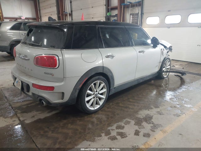 2019 MINI CLUBMAN WMWLU5C53K2G05076 Photo 3