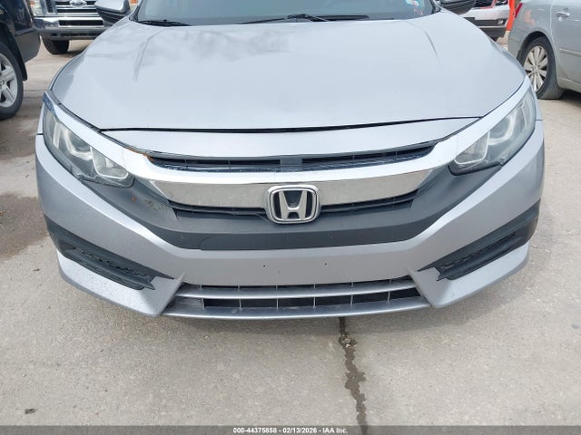 Honda Civic Lx 2018 19XFC2F57JE011151 Image 6