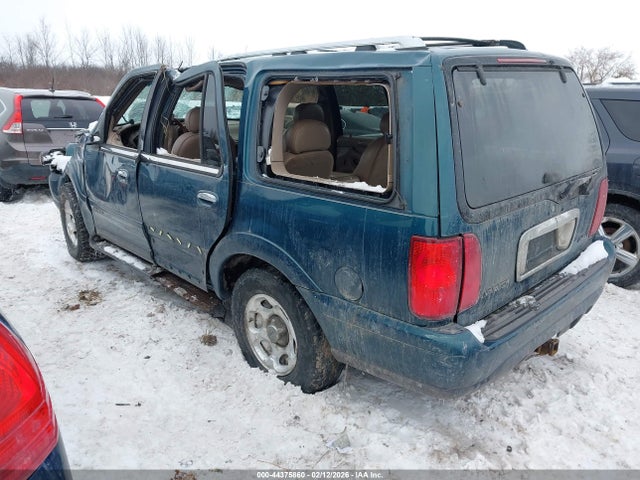 1998 LINCOLN NAVIGATOR 5LMPU28L5WLJ10670 Photo 2