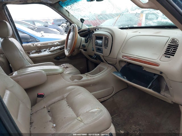 1998 LINCOLN NAVIGATOR 5LMPU28L5WLJ10670 Photo 4