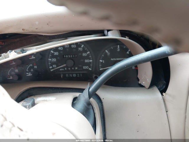 1998 LINCOLN NAVIGATOR 5LMPU28L5WLJ10670 Photo 6