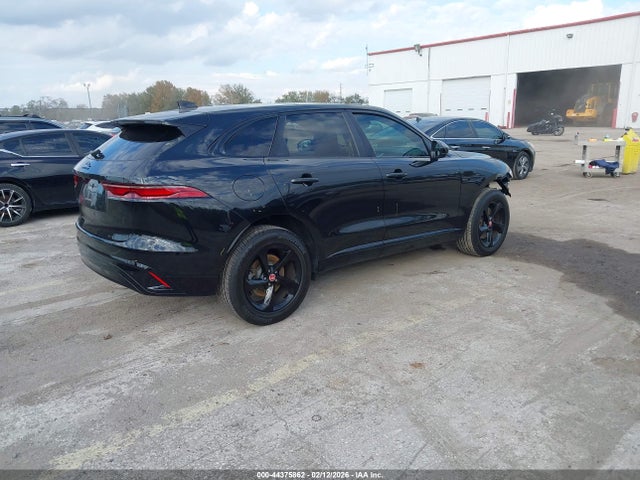2022 JAGUAR F-PACE SADCJ2EX9NA701914 Photo 3