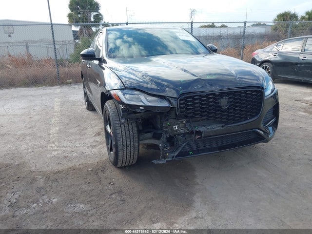 2022 JAGUAR F-PACE SADCJ2EX9NA701914 Photo 5