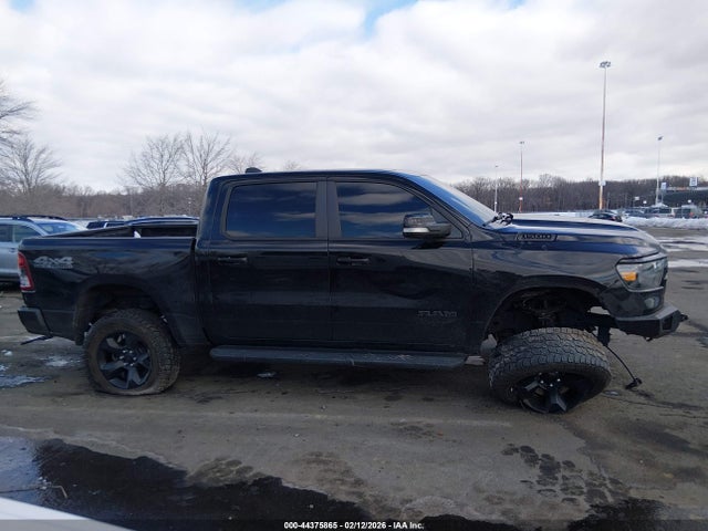 44375865 :رقم المزاد ، 1C6SRFFT9NN315870 vin ، 2022 Ram 1500 Big Horn  4x4 5'7 Box مزاد بيع