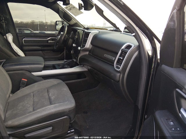 44375865 :رقم المزاد ، 1C6SRFFT9NN315870 vin ، 2022 Ram 1500 Big Horn  4x4 5'7 Box مزاد بيع
