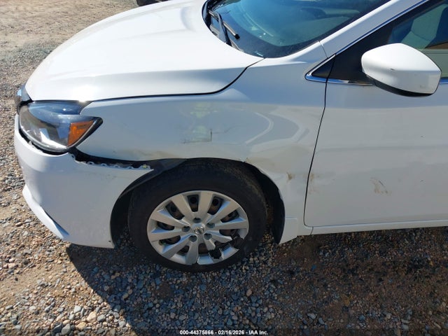2019 Nissan Sentra S მანქანა იყიდება აუქციონზე, vin: 3N1AB7AP9KY393141, აუქციონის ნომერი: 44375866