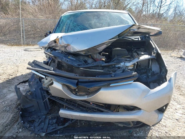 Toyota RAV4 LE 2018 2T3BFREV8JW760979 Image 12