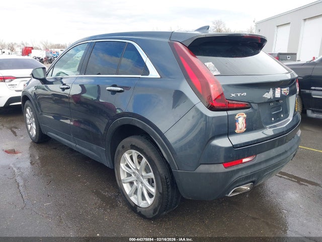 2020 CADILLAC XT4 1GYAZAR44LF137556 Photo 2