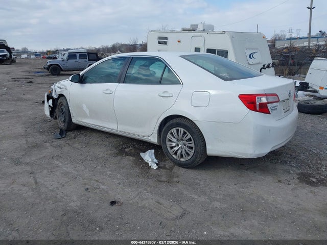 Toyota CAMRY LE 2014 4T4BF1FK2ER414839 Image 3