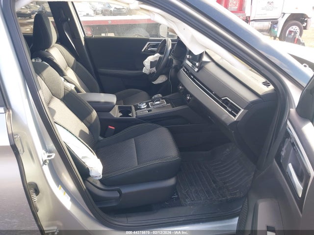 Продаж на аукціоні авто 2024 Mitsubishi Outlander Es 2.5 S-awc, vin: JA4J4UA87RZ079142, номер лоту: 44375970