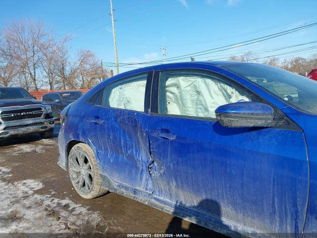 Aukcja sprzedaży 2017 Honda Civic Sport, vin: SHHFK7H40HU205981, numer aukcji: 44375973