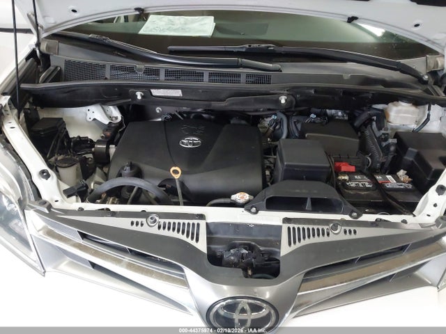 5TDDZ3DC4LS247827 Toyota Sienna Xle 7-passenger