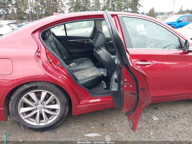 JN1BV7AP5EM672587 Infiniti Q50 Premium