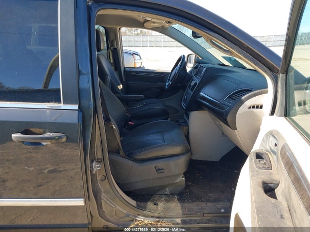 44375989 :رقم المزاد ، 2C4RC1BG7CR212550 vin ، 2012 Chrysler Town & Country Touring مزاد بيع
