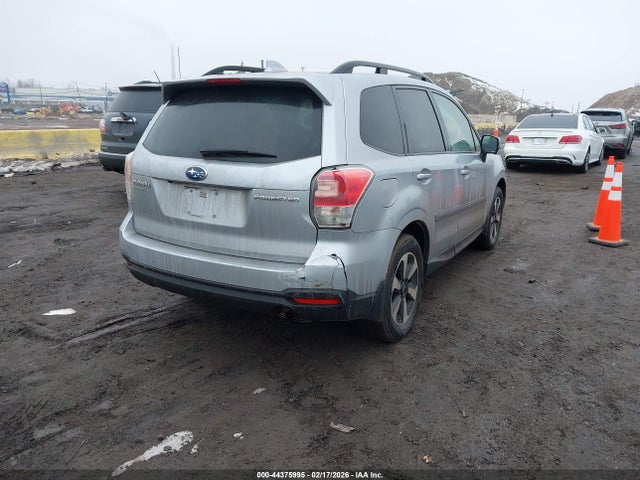 2018 Subaru Forester 2.5i Premium მანქანა იყიდება აუქციონზე, vin: JF2SJAEC7JH587705, აუქციონის ნომერი: 44375995