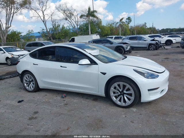 2021 TESLA MODEL 3 5YJ3E1EA4MF099323 Photo 0