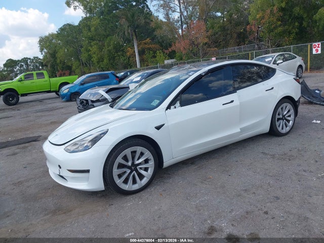 2021 TESLA MODEL 3 5YJ3E1EA4MF099323 Photo 1