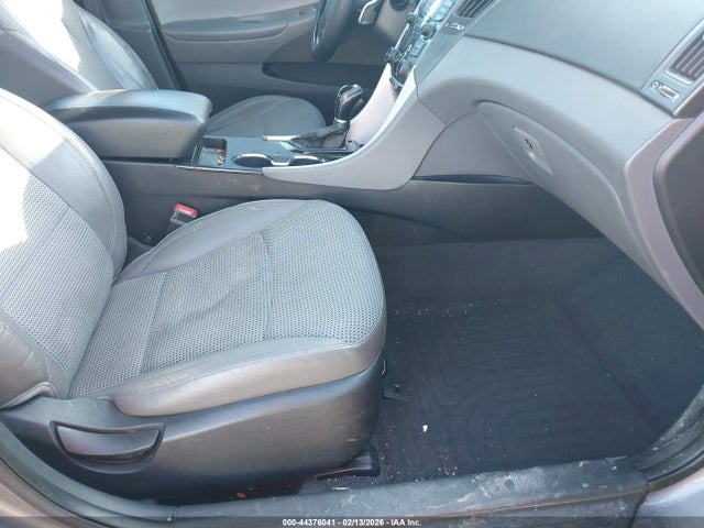 2012 HYUNDAI SONATA 5NPEC4AC2CH348760 Photo 4