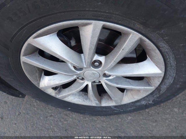 5XYPGDA38HG279357 KIA Sorento 2.4l Lx