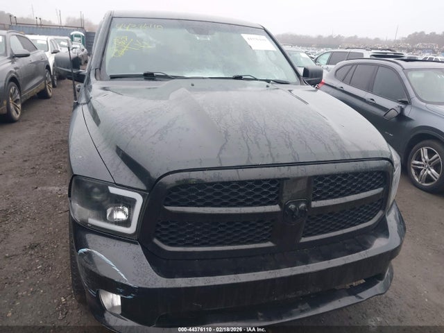 Aukcja sprzedaży 2017 Ram 1500 Express  4x4 5'7 Box, vin: 1C6RR7KT7HS823626, numer aukcji: 44376110