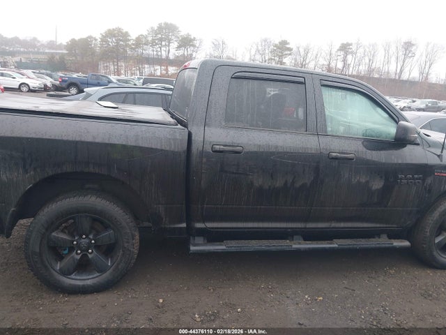 Aukcja sprzedaży 2017 Ram 1500 Express  4x4 5'7 Box, vin: 1C6RR7KT7HS823626, numer aukcji: 44376110
