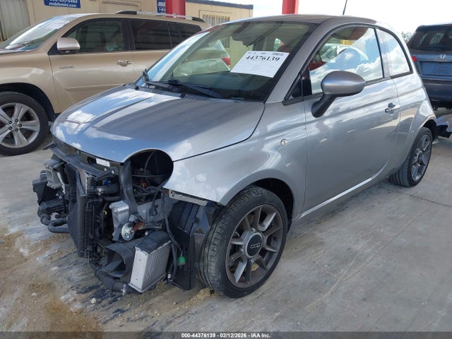 2018 FIAT 500 3C3CFFKH7JT528726 Photo 1
