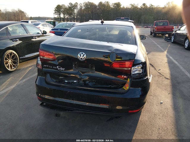 44376159 :رقم المزاد ، 3VWDB7AJ9HM308575 vin ، 2017 Volkswagen Jetta 1.4t Se مزاد بيع
