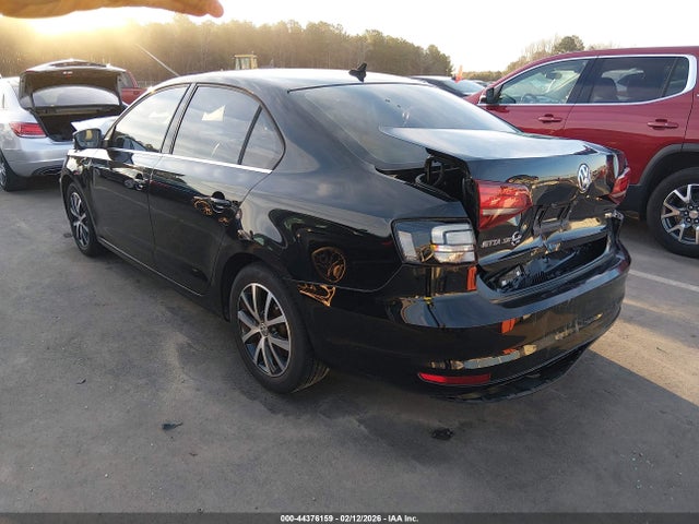 44376159 :رقم المزاد ، 3VWDB7AJ9HM308575 vin ، 2017 Volkswagen Jetta 1.4t Se مزاد بيع