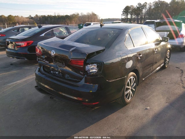 44376159 :رقم المزاد ، 3VWDB7AJ9HM308575 vin ، 2017 Volkswagen Jetta 1.4t Se مزاد بيع