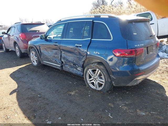 Продажа на аукционе авто 2021 Mercedes-benz Glb 250 4matic, vin: W1N4M4HB3MW124634, номер лота: 44376164