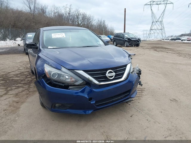 1N4AL3AP6HC495426 Nissan Altima 2.5 Sr