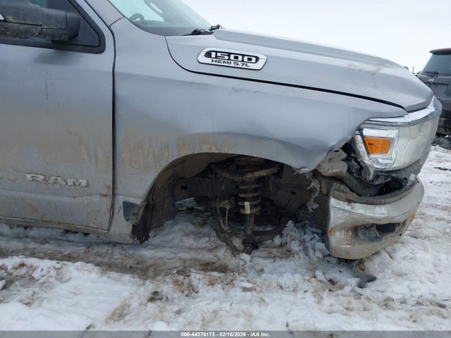 2020 Ram 1500 Big Horn  4x4 6'4 Box მანქანა იყიდება აუქციონზე, vin: 1C6SRFBT8LN224110, აუქციონის ნომერი: 44376173