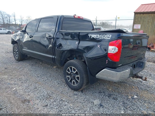 2021 TOYOTA TUNDRA 5TFDY5F10MX987137 Photo 2