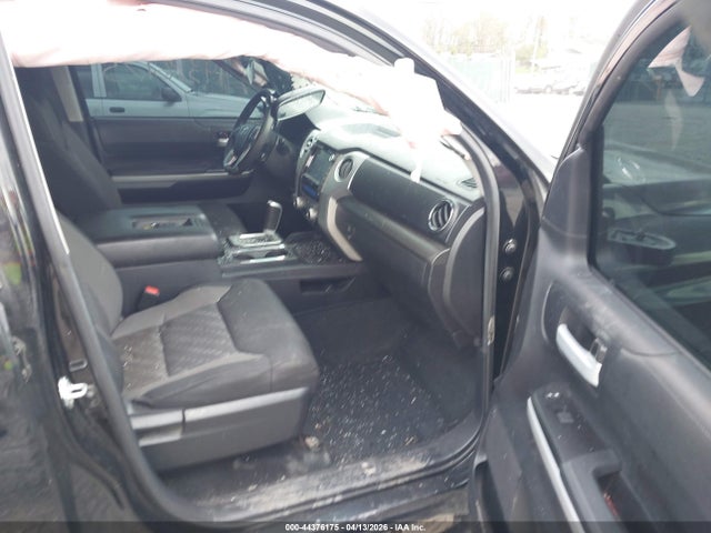 2021 TOYOTA TUNDRA 5TFDY5F10MX987137 Photo 4