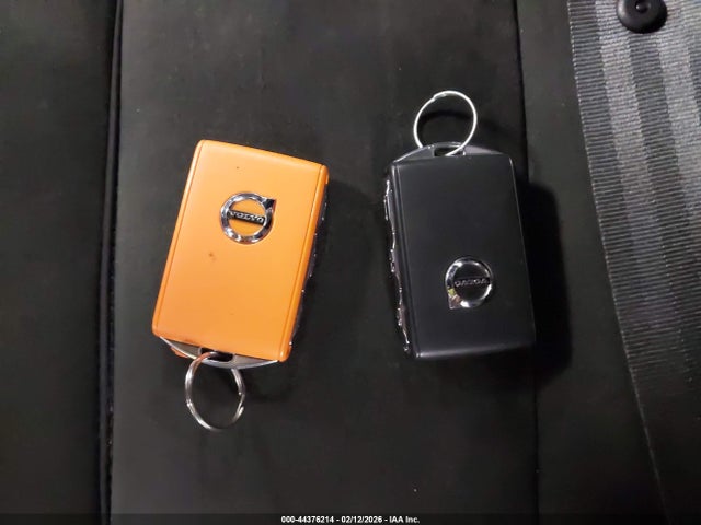 2023 Volvo Xc40 Recharge Pure Electric Twin Plus მანქანა იყიდება აუქციონზე, vin: YV4ED3UL2P2963901, აუქციონის ნომერი: 44376214