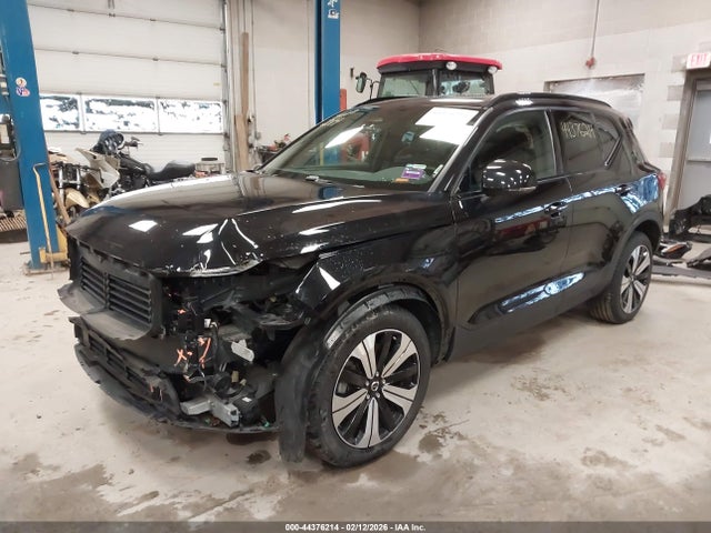 2023 Volvo Xc40 Recharge Pure Electric Twin Plus მანქანა იყიდება აუქციონზე, vin: YV4ED3UL2P2963901, აუქციონის ნომერი: 44376214