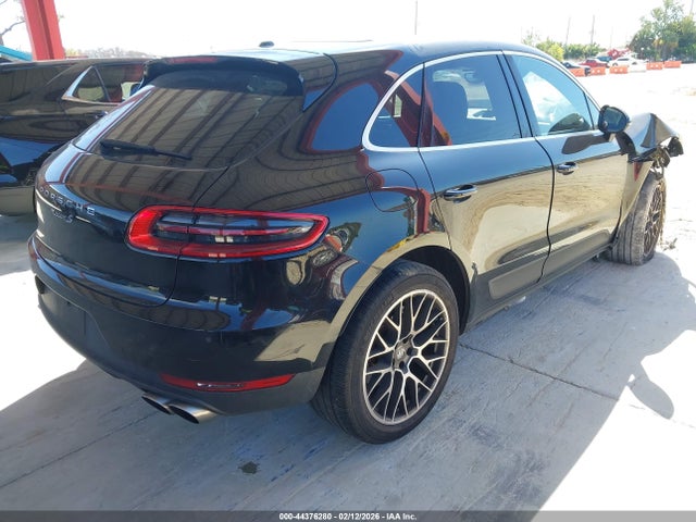 2016 PORSCHE MACAN WP1AB2A53GLB40152 Photo 3