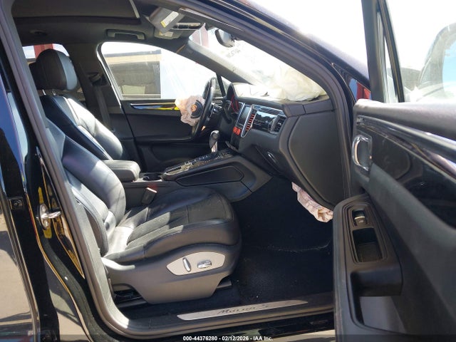 2016 PORSCHE MACAN WP1AB2A53GLB40152 Photo 4