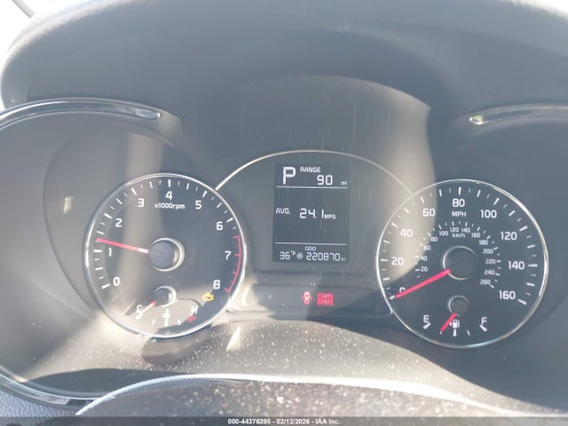 3KPFK4A70HE152869 KIA FORTE LX