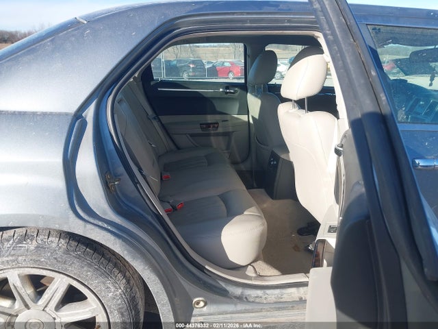 Продажа на аукционе авто 2006 Chrysler 300c, vin: 2C3KA63H56H240437, номер лота: 44376332