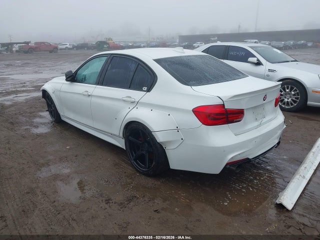 2016 BMW 340I WBA8B3G57GNT91738 Photo 2