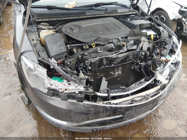 Aukcja sprzedaży 2016 Chrysler 200 C, vin: 1C3CCCEG0GN135833, numer aukcji: 44376365