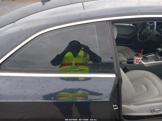 44376385 :رقم المزاد ، WAULFAFR3DA045342 vin ، 2013 Audi A5 2.0t Premium مزاد بيع