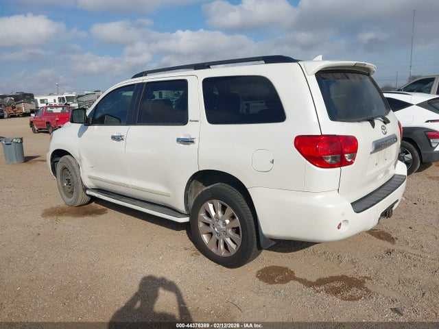 2012 TOYOTA SEQUOIA 5TDDW5G16CS059602 Photo 2