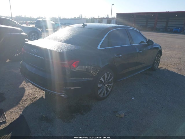 2022 AUDI A4 WAUABAF42NN000412 Photo 3