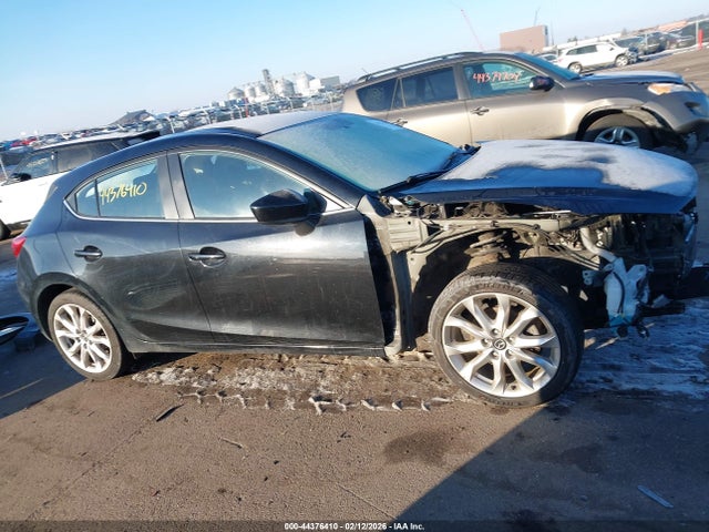 JM1BM1M35F1265927 Mazda MAZDA3